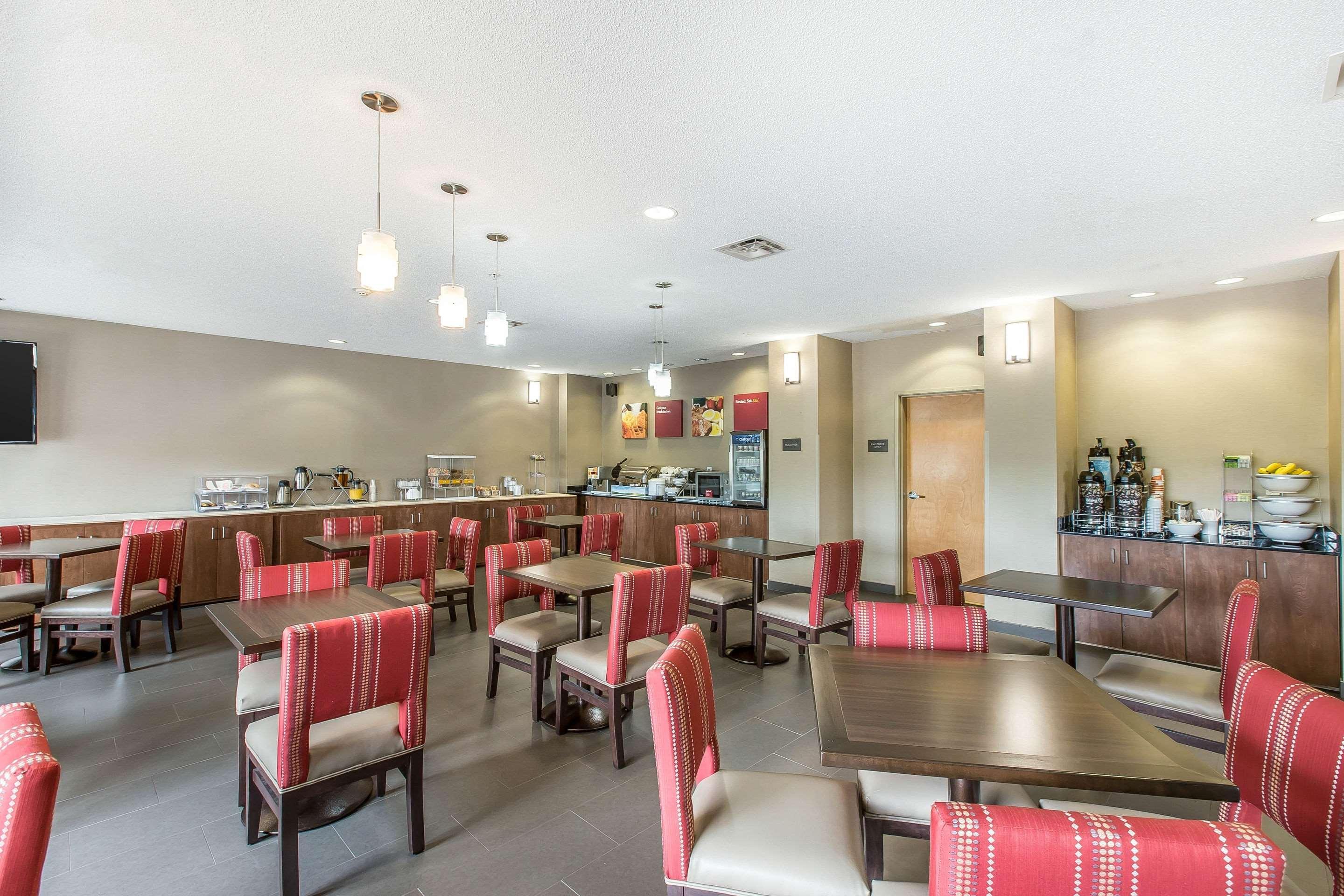 Comfort Suites Oxford I-20 Exit 188 Exteriör bild