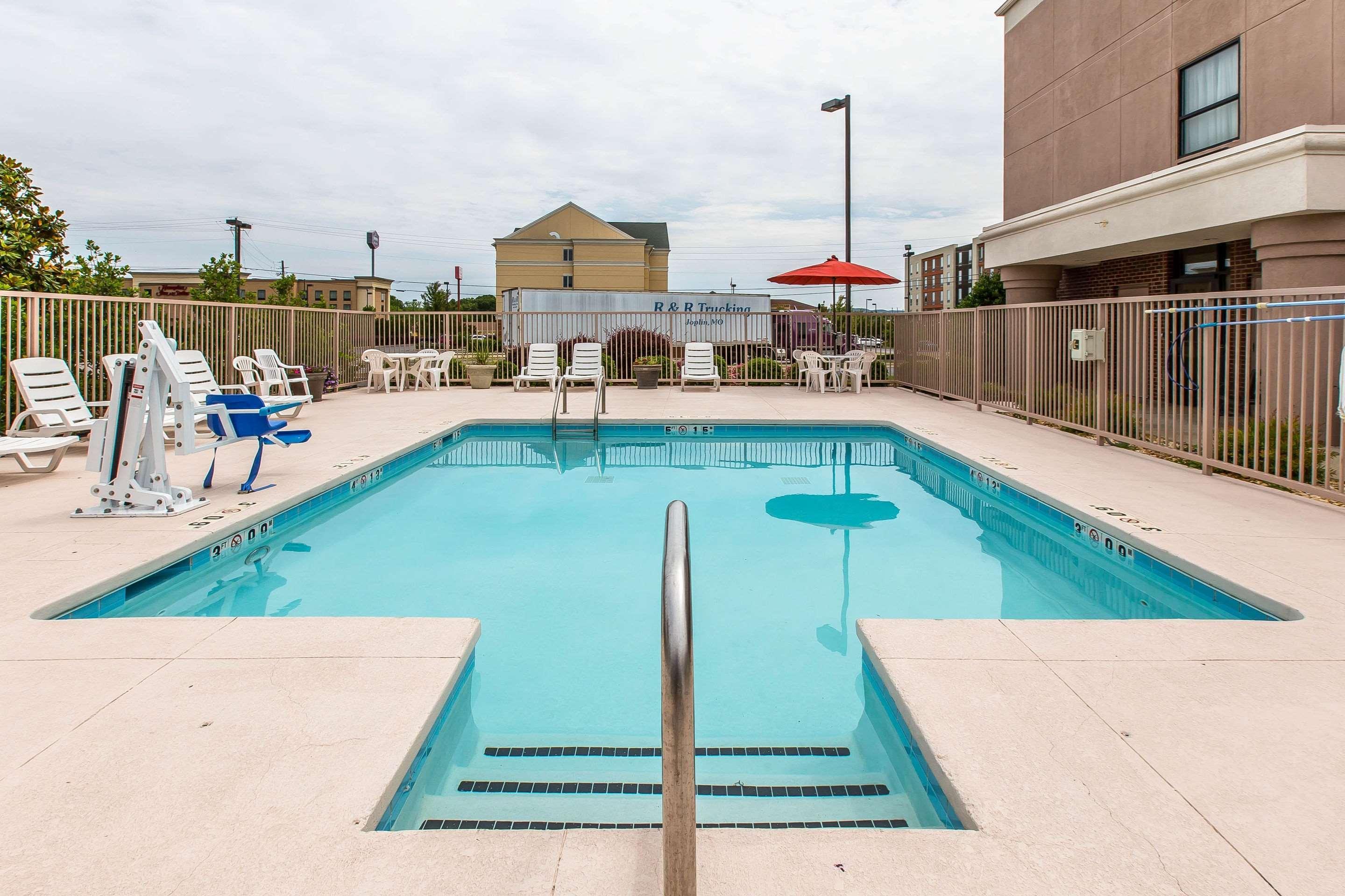 Comfort Suites Oxford I-20 Exit 188 Exteriör bild