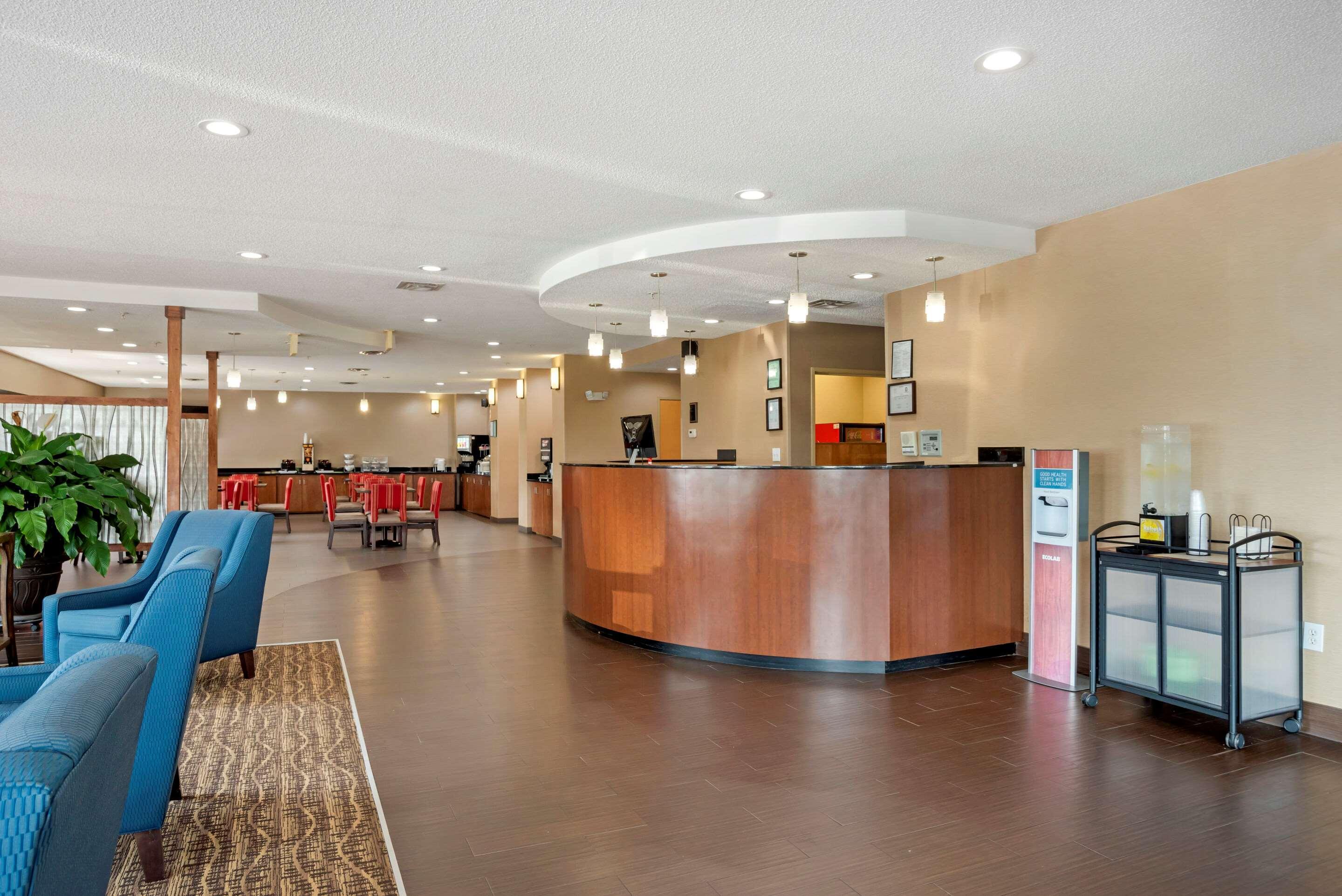 Comfort Suites Oxford I-20 Exit 188 Exteriör bild