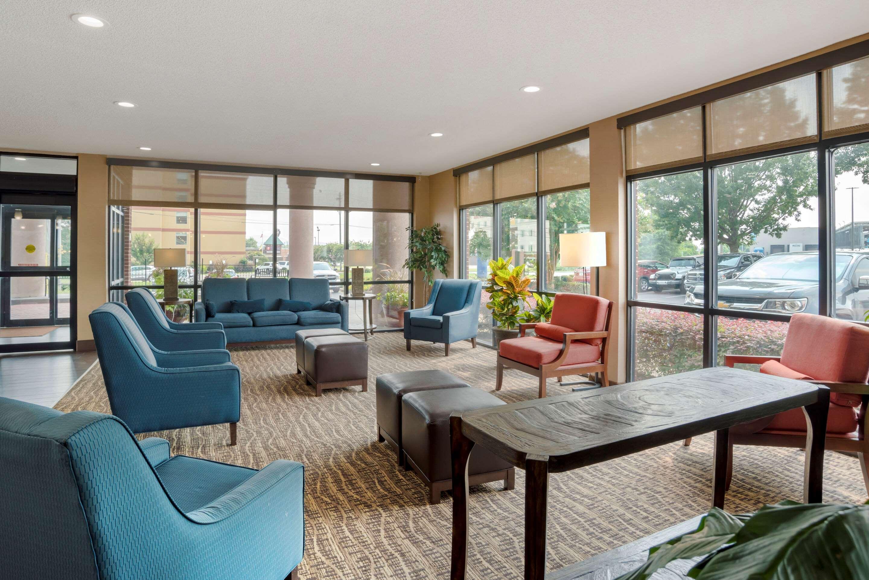Comfort Suites Oxford I-20 Exit 188 Exteriör bild